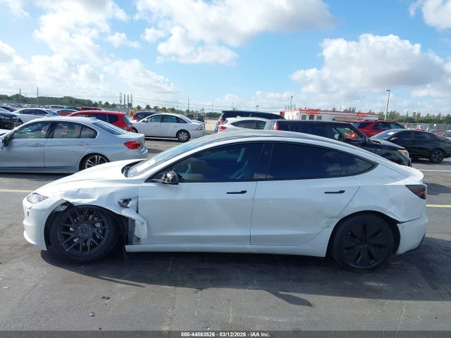 5YJ3E1EB1RF817765 Tesla Model 3 Long Range Dual Motor All-wheel Drive