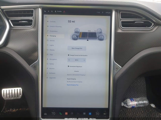 44563533 :رقم المزاد ، 5YJSA1CP8DFP11649 vin ، 2013 Tesla Model S Performance مزاد بيع
