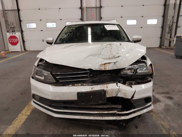 2015 Volkswagen Jetta 2.0l Tdi Sel მანქანა იყიდება აუქციონზე, vin: 3VWLA7AJ6FM201673, აუქციონის ნომერი: 44563539