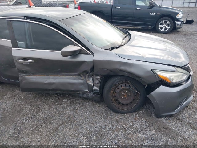2016 NISSAN ALTIMA 1N4AL3AP1GN324991 Photo 5