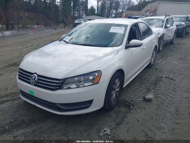Продажа на аукционе авто 2012 Volkswagen Passat 2.5l S, vin: 1VWAH7A35CC066042, номер лота: 44563604