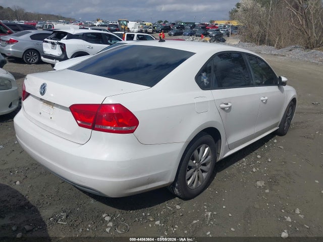 Продажа на аукционе авто 2012 Volkswagen Passat 2.5l S, vin: 1VWAH7A35CC066042, номер лота: 44563604