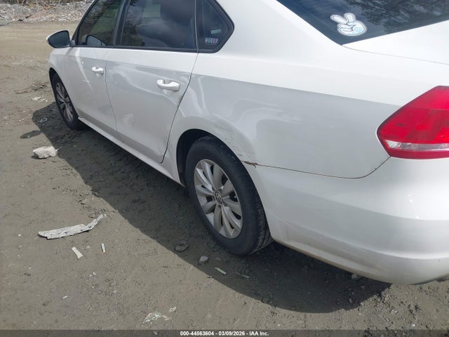 Продажа на аукционе авто 2012 Volkswagen Passat 2.5l S, vin: 1VWAH7A35CC066042, номер лота: 44563604
