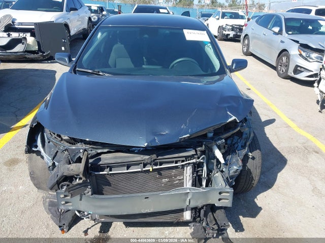 1G1ZC5ST6MF085022 Chevrolet Malibu Fwd 1fl