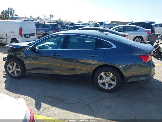 1G1ZC5ST6MF085022 Chevrolet Malibu Fwd 1fl