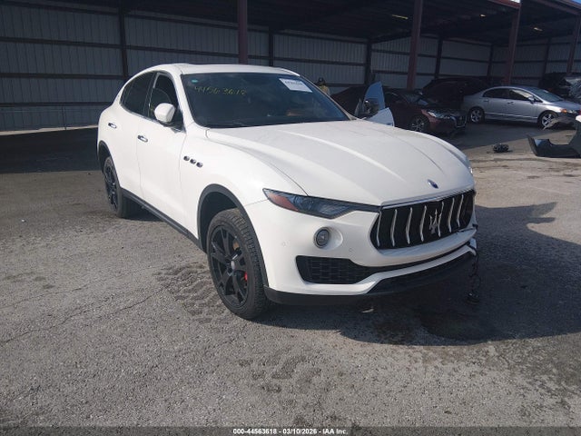2018 MASERATI LEVANTE ZN661XUA0JX288306