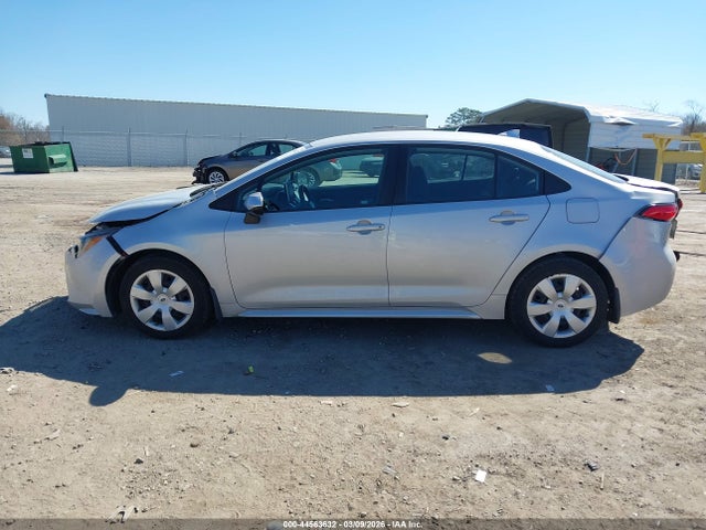 Toyota COROLLA LE 2021 5YFEPMAE3MP214656 Image 14
