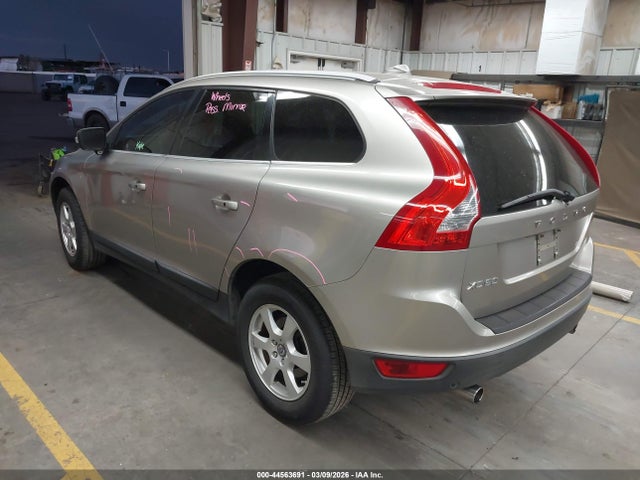 44563691 :رقم المزاد ، YV4940DL3C2322296 vin ، 2012 Volvo Xc60 3.2/3.2 Platinum/3.2 Premier/3.2 Premier Plus مزاد بيع