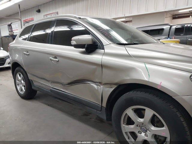 44563691 :رقم المزاد ، YV4940DL3C2322296 vin ، 2012 Volvo Xc60 3.2/3.2 Platinum/3.2 Premier/3.2 Premier Plus مزاد بيع