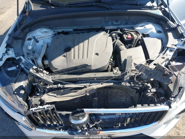 2022 VOLVO XC60 YV4L12RL4N1901681 Photo 9