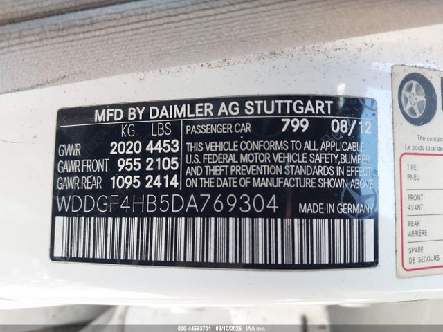 2013 MERCEDES-BENZ C 250 WDDGF4HB5DA769304 Photo 8