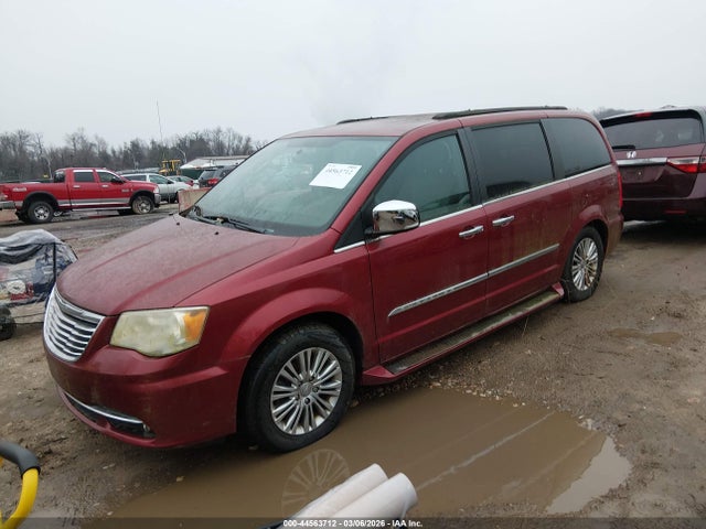 44563712 :رقم المزاد ، 2C4RC1CG9DR713696 vin ، 2013 Chrysler Town & Country Touring-l مزاد بيع