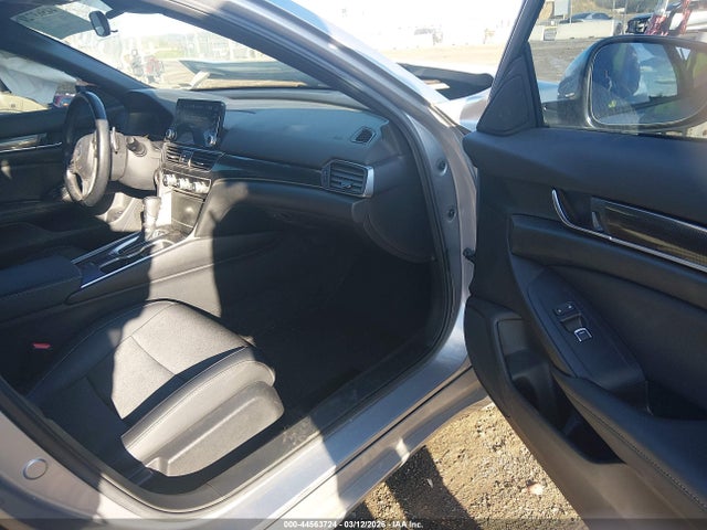 1HGCV1F37LA084078 Honda Accord Sport