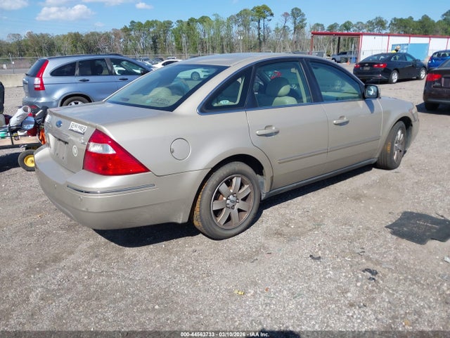 2006 FORD FIVE HUNDRED 1FAHP24116G143686 Photo 3