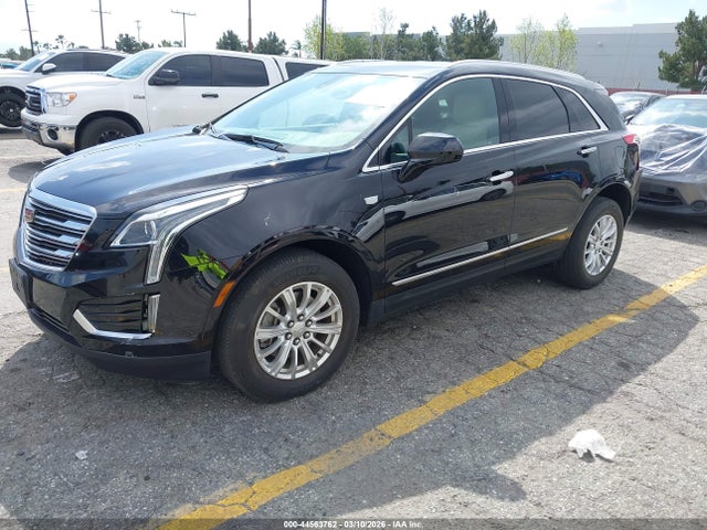 1GYKNARS4HZ118638 Cadillac Xt5 Standard