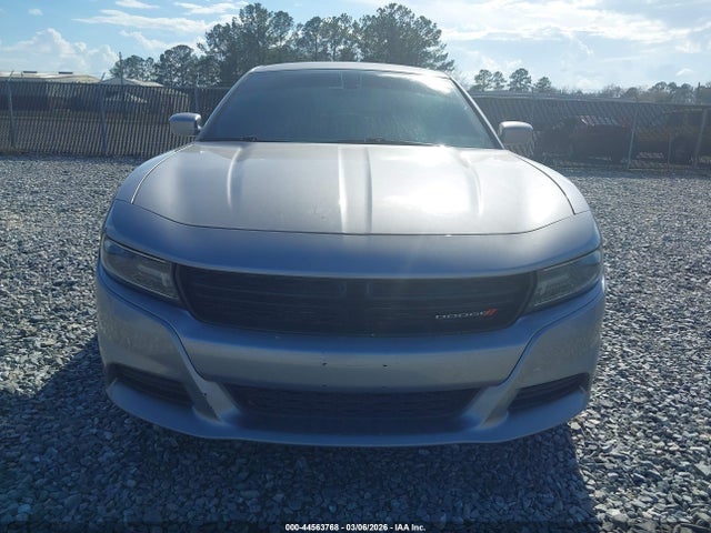 2C3CDXBGXJH303521 Dodge Charger Sxt Rwd