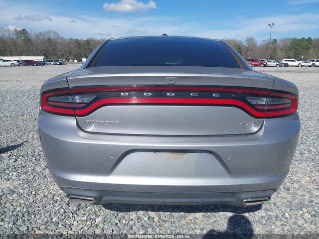 2C3CDXBGXJH303521 Dodge Charger Sxt Rwd