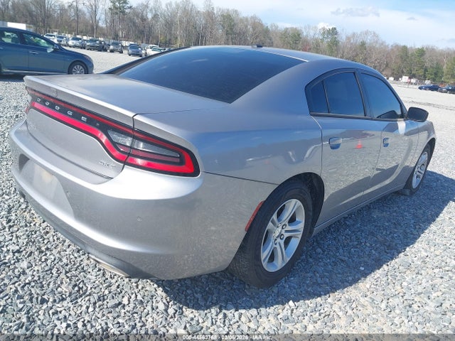 2C3CDXBGXJH303521 Dodge Charger Sxt Rwd