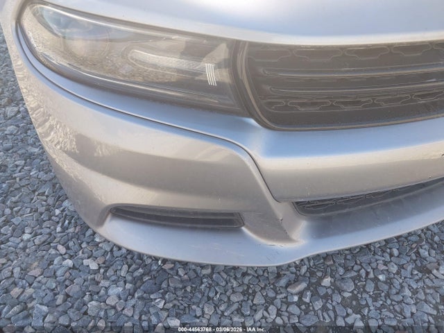 2C3CDXBGXJH303521 Dodge Charger Sxt Rwd
