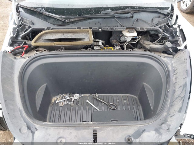 2021 TESLA MODEL Y 5YJYGDEE2MF218121 Photo 9