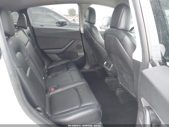 2021 TESLA MODEL Y 5YJYGDEE2MF218121 Photo 7