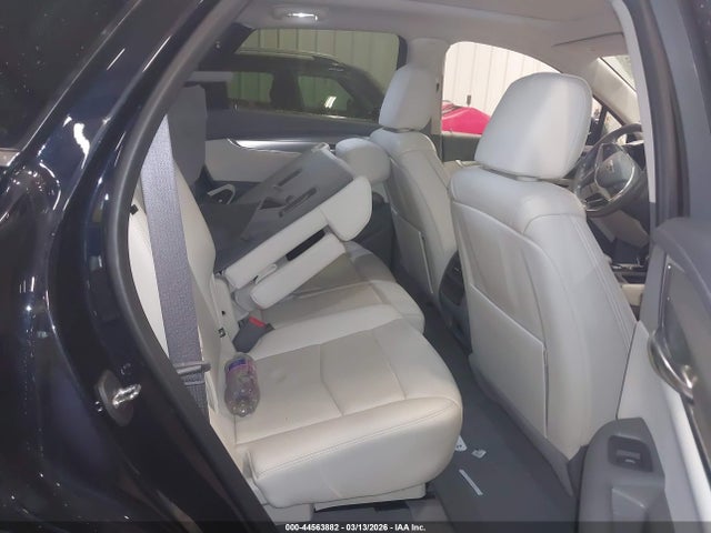 2022 CADILLAC XT5 1GYKNDR48NZ110993 Photo 7