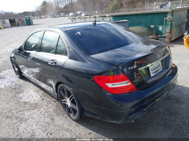 Продажа на аукционе авто 2012 Mercedes-benz C 300 Sport 4matic, vin: WDDGF8BB6CF881692, номер лота: 44563909