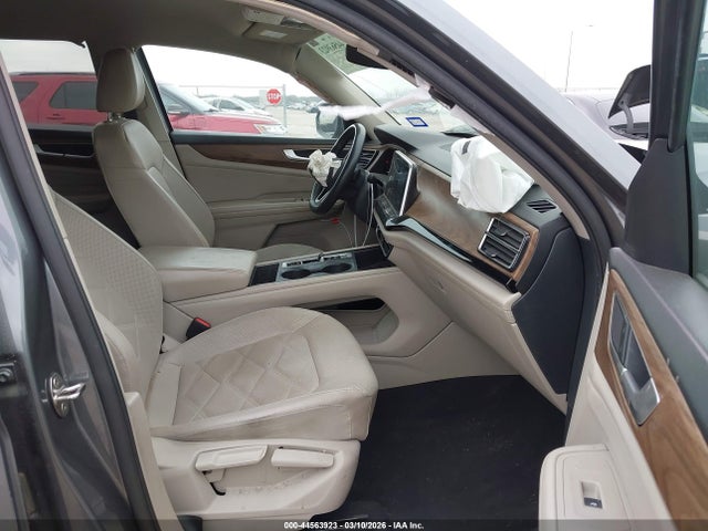 44563923 :رقم المزاد ، 1V2DR2CA5RC519305 vin ، 2024 Volkswagen Atlas 2.0t Se مزاد بيع