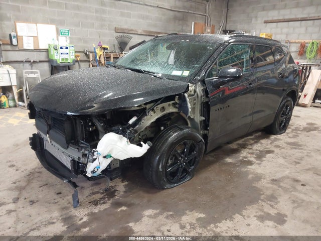 2024 Chevrolet Blazer Awd 2lt მანქანა იყიდება აუქციონზე, vin: 3GNKBHR40RS177314, აუქციონის ნომერი: 44563924