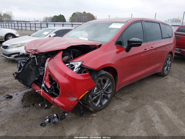 Auction sale of the 2026 Chrysler Pacifica Select, vin: 2C4RC1BGXTR164011, lot number: 44563931
