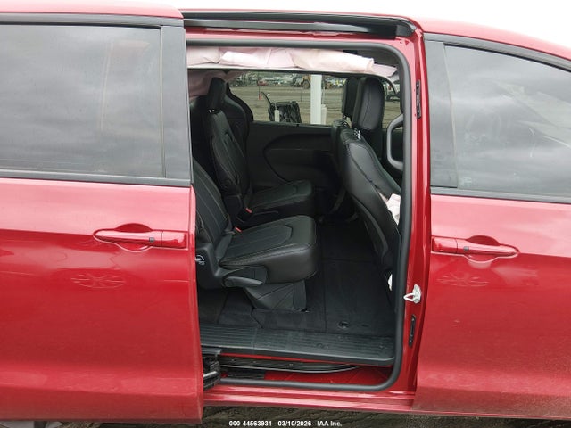 Auction sale of the 2026 Chrysler Pacifica Select, vin: 2C4RC1BGXTR164011, lot number: 44563931