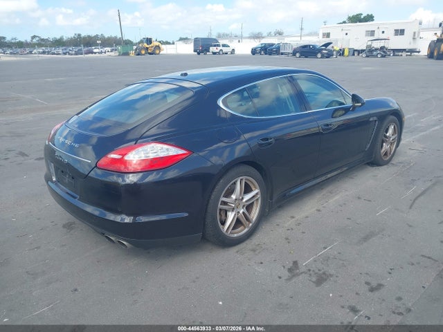 2010 PORSCHE PANAMERA WP0AB2A77AL060444 Photo 3