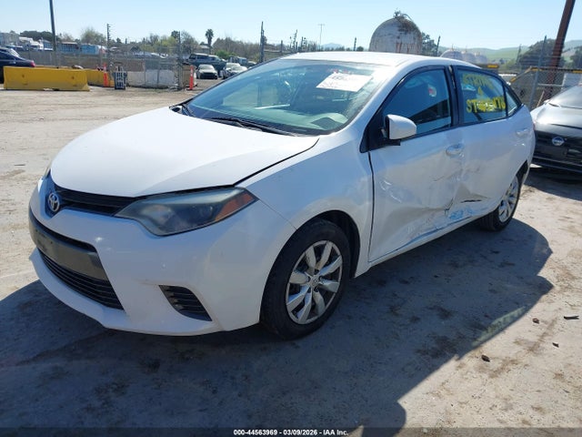 Toyota COROLLA LE 2016 5YFBURHE0GP526081 Image 2