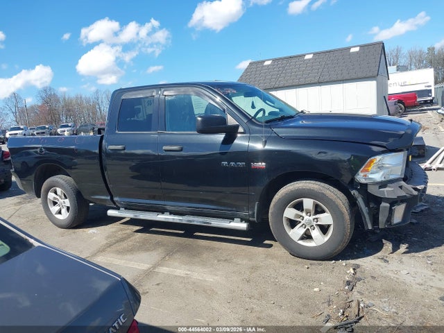 Продажа на аукционе авто 2017 Ram 1500 Express  4x2 6'4 Box, vin: 1C6RR6FT8HS649733, номер лота: 44564002