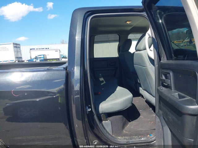Продажа на аукционе авто 2017 Ram 1500 Express  4x2 6'4 Box, vin: 1C6RR6FT8HS649733, номер лота: 44564002