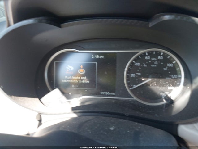2022 Nissan Versa 1.6 Sv Xtronic Cvt მანქანა იყიდება აუქციონზე, vin: 3N1CN8EV6NL865909, აუქციონის ნომერი: 44564004