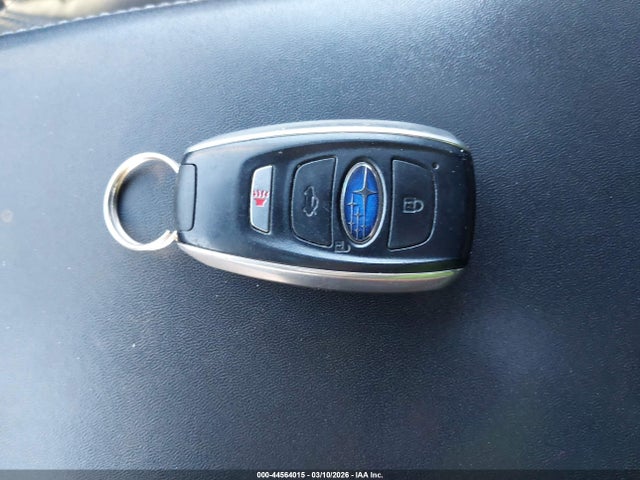 44564015 :رقم المزاد ، 4S4BSANC8F3363743 vin ، 2015 Subaru Outback 2.5i Limited مزاد بيع