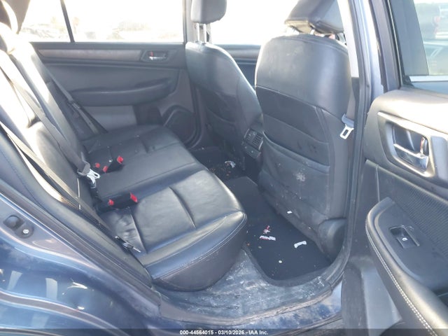 44564015 :رقم المزاد ، 4S4BSANC8F3363743 vin ، 2015 Subaru Outback 2.5i Limited مزاد بيع