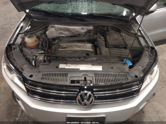 Продажа на аукционе авто 2013 Volkswagen Tiguan Se, vin: WVGBV7AX3DW511375, номер лота: 44564043