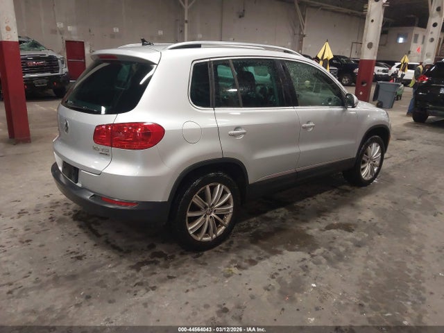 Продажа на аукционе авто 2013 Volkswagen Tiguan Se, vin: WVGBV7AX3DW511375, номер лота: 44564043