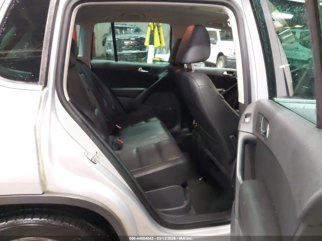 Продажа на аукционе авто 2013 Volkswagen Tiguan Se, vin: WVGBV7AX3DW511375, номер лота: 44564043