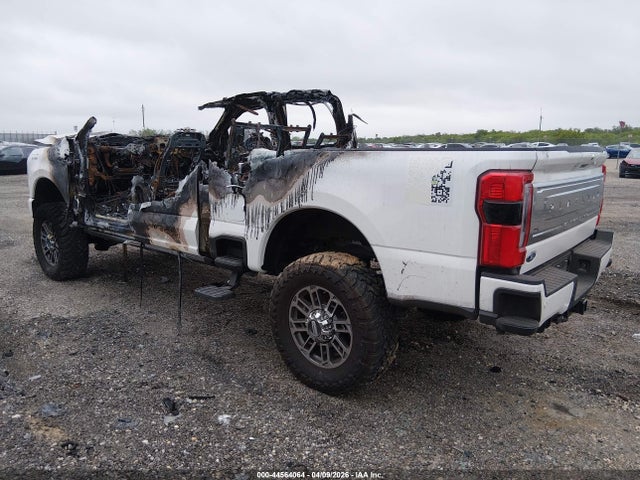 44564064 :رقم المزاد ، 1FT8W2BM4SEE05300 vin ، 2025 Ford F-250 Platinum مزاد بيع