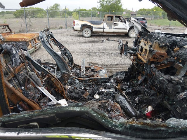 44564064 :رقم المزاد ، 1FT8W2BM4SEE05300 vin ، 2025 Ford F-250 Platinum مزاد بيع