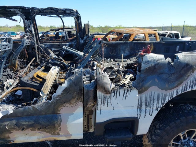 44564064 :رقم المزاد ، 1FT8W2BM4SEE05300 vin ، 2025 Ford F-250 Platinum مزاد بيع