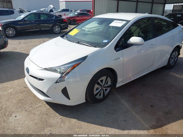 2018 TOYOTA PRIUS JTDKBRFU2J3588629 Photo 1