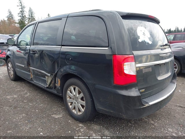 2014 CHRYSLER TOWN & COUNTRY 2C4RC1BGXER443090 Photo 2