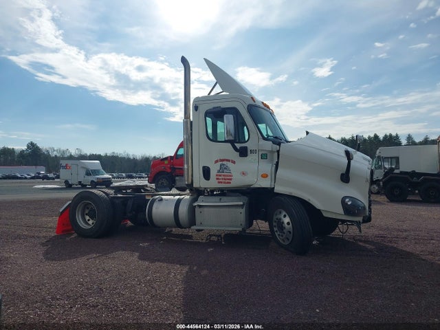 Aukcja sprzedaży 2015 Freightliner Cascadia 125, vin: 3AKBGDDV6FDGG9088, numer aukcji: 44564124