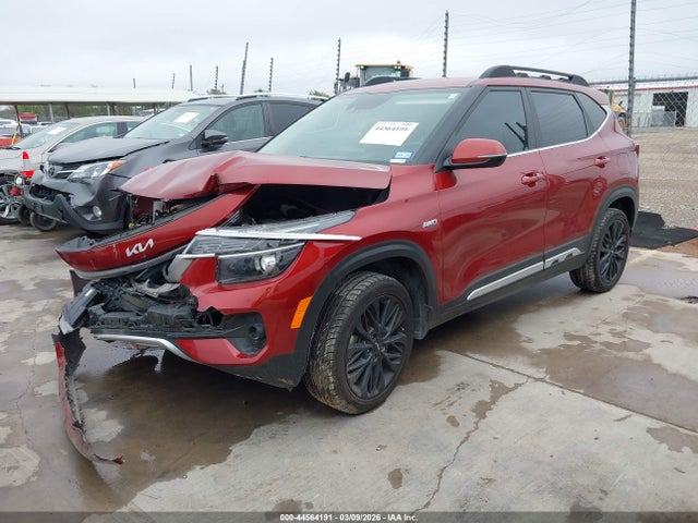 2022 Kia Seltos Nightfall Edition მანქანა იყიდება აუქციონზე, vin: KNDEUCA26N7293087, აუქციონის ნომერი: 44564191