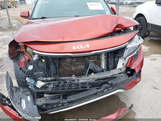2022 Kia Seltos Nightfall Edition მანქანა იყიდება აუქციონზე, vin: KNDEUCA26N7293087, აუქციონის ნომერი: 44564191