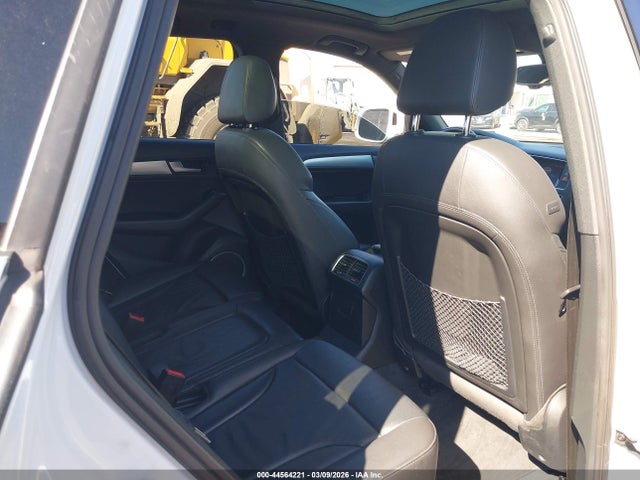 Audi Q5 2.0t Premium 2015 WA1LFAFP8FA015722 Image 8